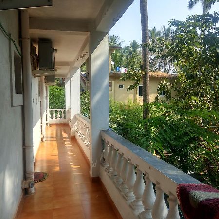 Red Lion Hotel Calangute Eksteriør billede